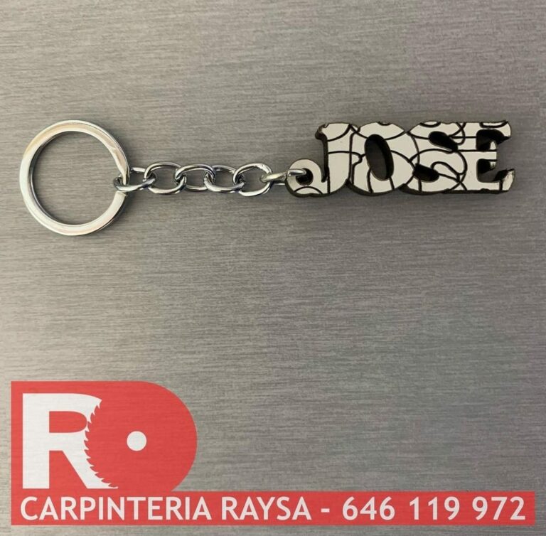 Llavero de madera
